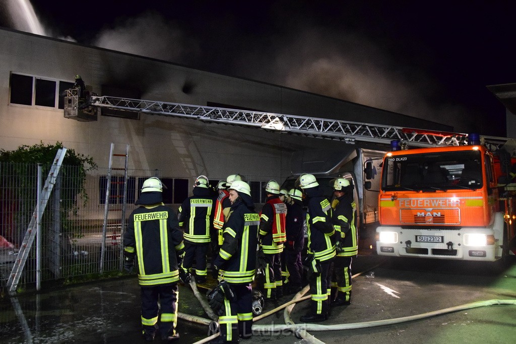 Grossbrand Halle Troisdorf Kriegsdorf Junkersring P761.JPG - Miklos Laubert